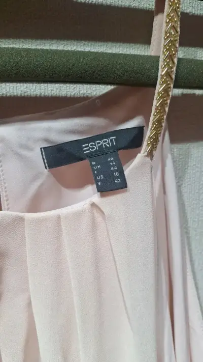 Vestido largo rosa con tirantes dorados Esprit - miniatura 3