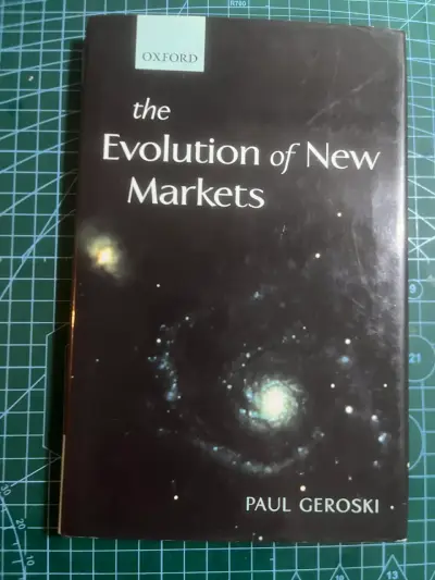 The Evolution of New Markets - miniatura 1