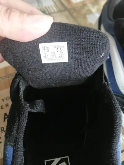 Zapatillas Vans negras y azules para hombre - miniatura 2