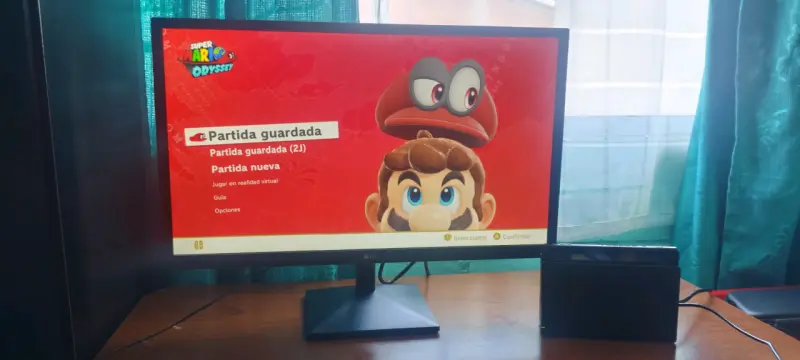 Consola Nintendo Switch + monitor LG 24 PULGADAS - 6