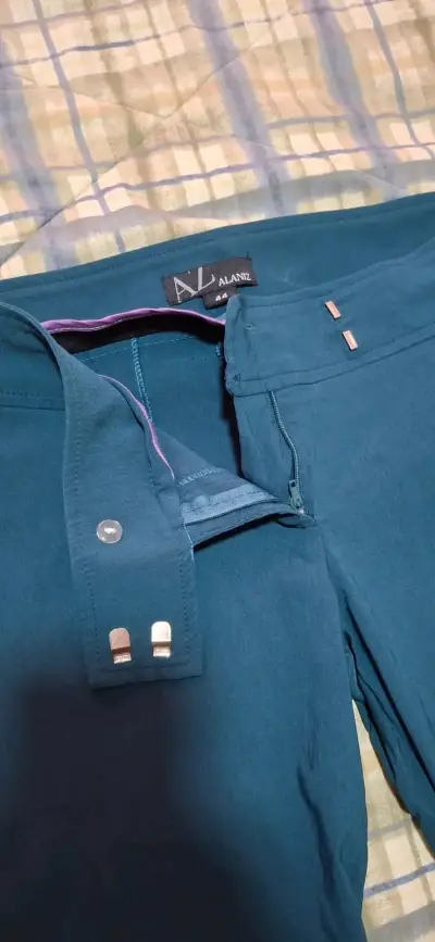 Pantalón pescador Alaniz verde petróleo talla 44 - miniatura 2