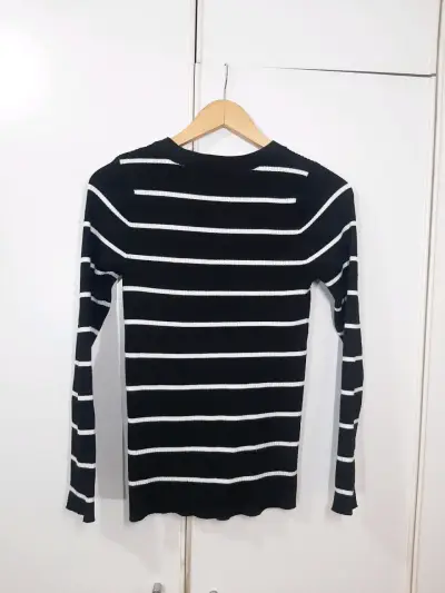 Polera Wados - miniatura 2