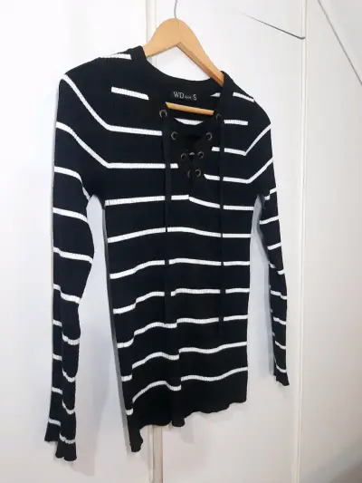 Polera Wados - miniatura 3