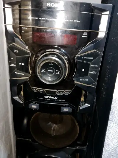 Sistema de sonido Sony Genezi con parlantes potentes - miniatura 2