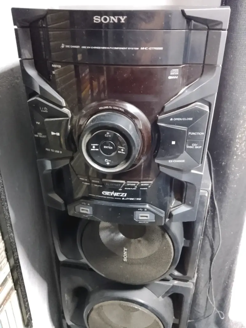 Sistema de sonido Sony Genezi con parlantes potentes - 3