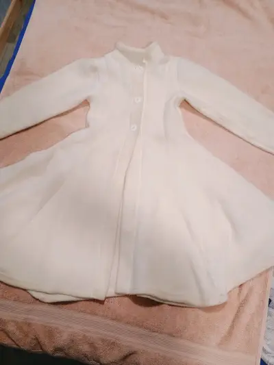 Vestido de niña con flores más falso y abrigo - miniatura 5
