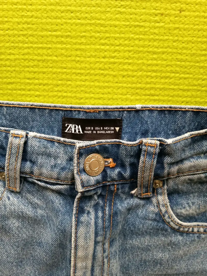 Falda con shorts de mezclilla corta Zara para muje - 2