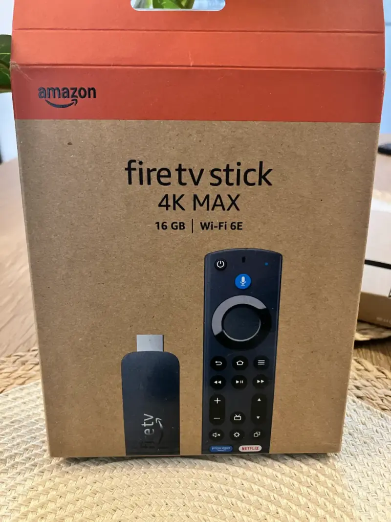 Amazon Fire TV Stick 4K Max con Alexa - 1