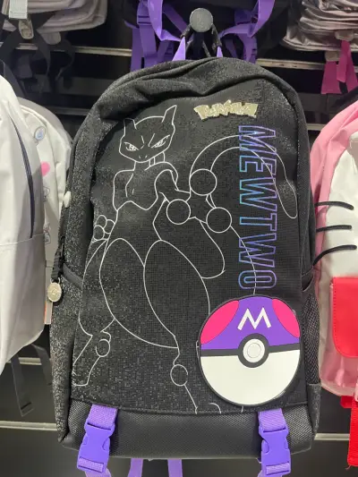 Mochila Pokémon Mewtwo Negra con Diseño Único - miniatura 1
