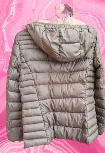 Chaqueta acolchada con capucha Esprit gris - miniatura 3