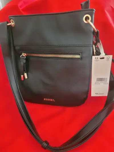 Cartera cruzada negra Secret con cierre dorado - miniatura 3