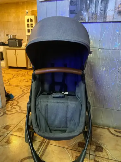 Coche de bebé Bebesit azul con manillar ajustable - miniatura 2