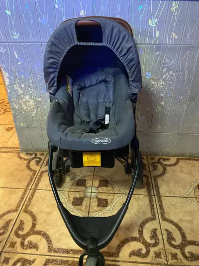 Coche de bebé Bebesit azul con manillar ajustable - miniatura 4