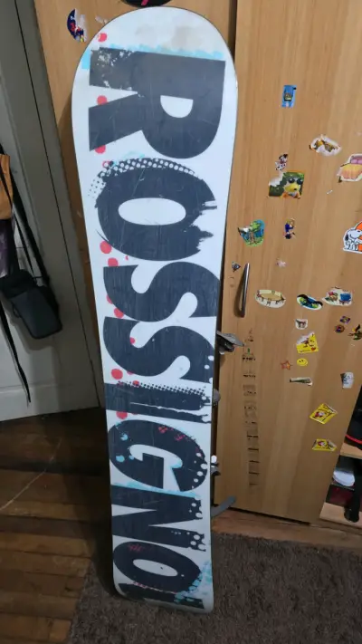 Tabla de snowboard Rossignol con fijaciones - miniatura 2