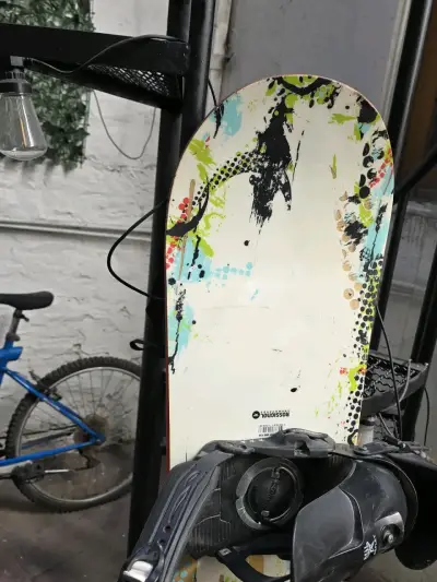 Tabla de snowboard Rossignol con fijaciones - miniatura 5