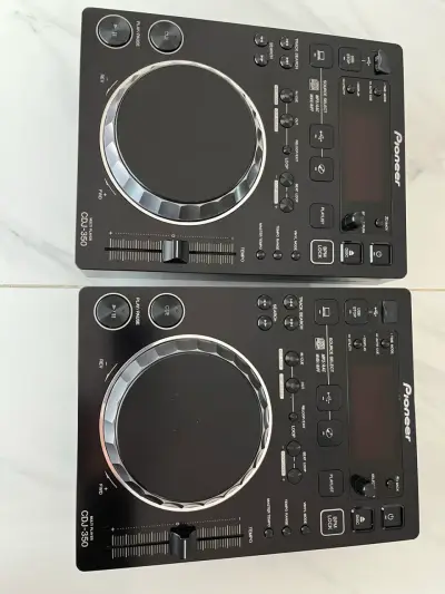 Reproductor de CD DJ Pioneer CDJ-350 - miniatura 1