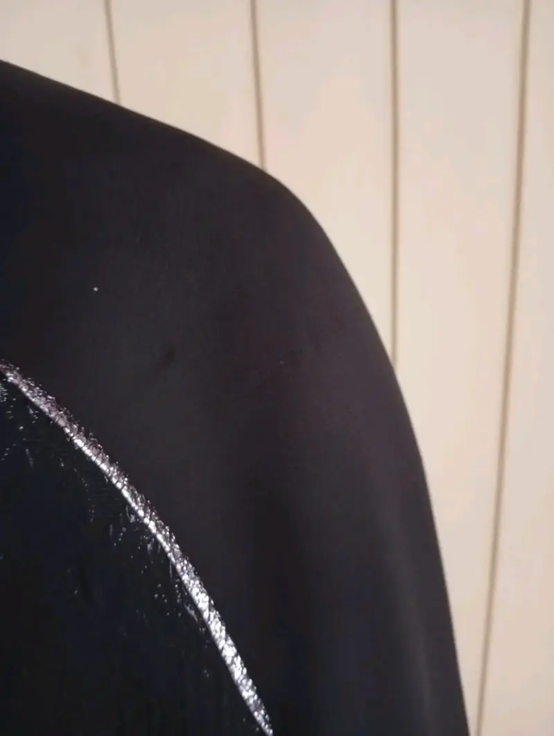Chaqueta iO con detalles brillantes  (M) - 2