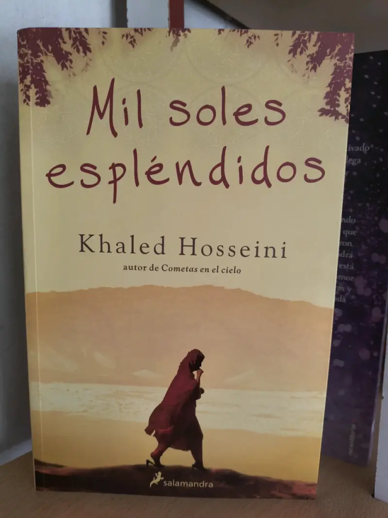 Mil Soles Espléndidos - Khaled Hosseini - 1