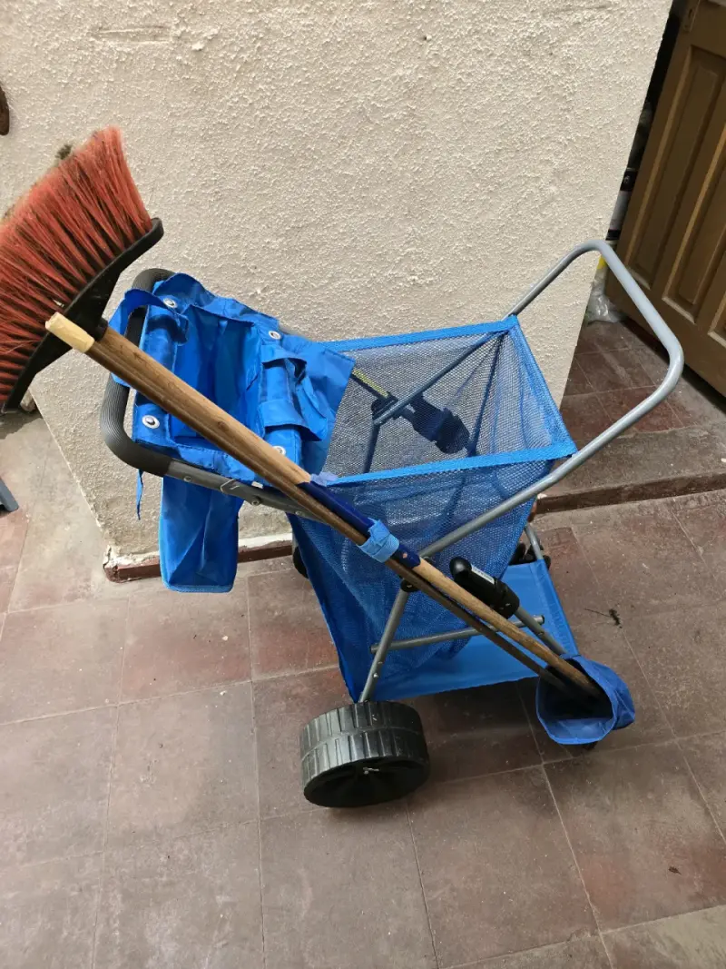 Carro de compras plegable azul con ruedas grandes - 5