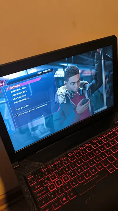 Notebook ASUS Gaming - miniatura 2