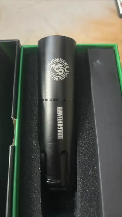 Máquina de Tatuar Dragonhawk con Pantalla Digital - miniatura 3