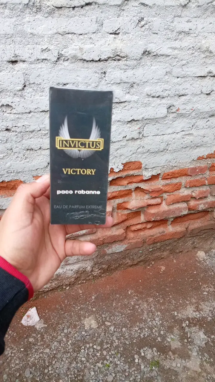 Perfume Invictus Victory Paco Rabanne 100ml - 1