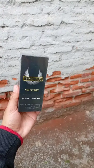 Perfume Invictus Victory Paco Rabanne 100ml - miniatura 3