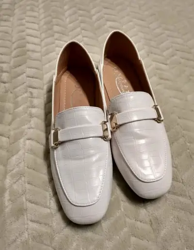 Mocasines blancos de cuero sintético talla 38 - miniatura 1