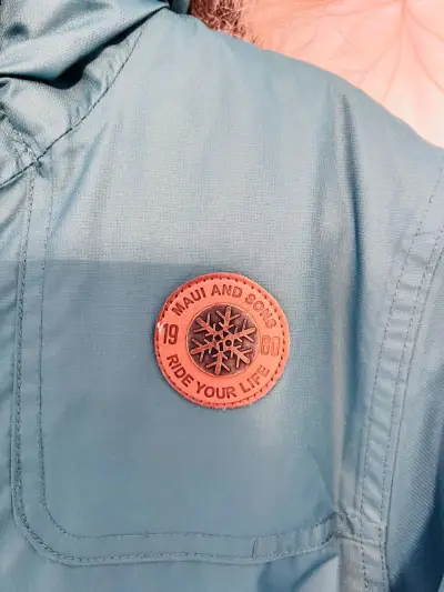 CHAQUETA DE NIEVE MUJER MAUISONG – COMO NUEVA - miniatura 2