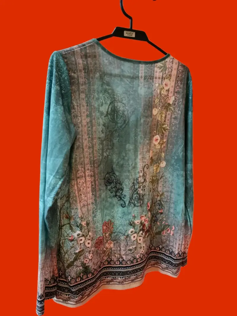 Blusa estampada floral de manga larga - 2