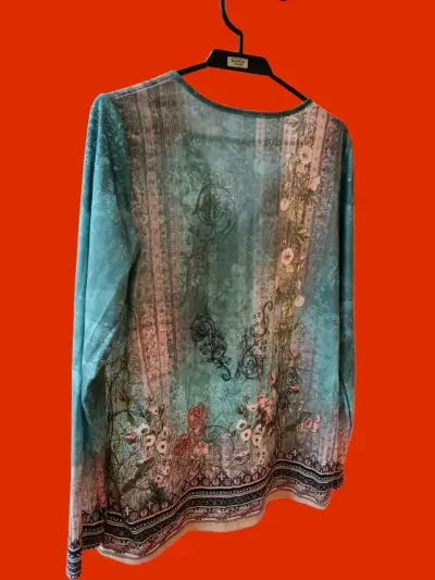 Blusa estampada floral de manga larga - miniatura 2