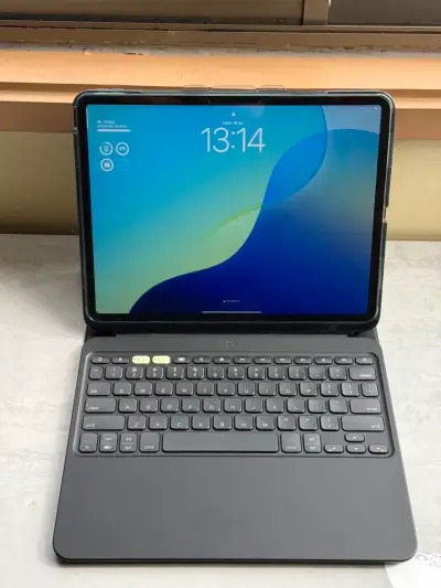 Funda teclado ZAGG Pro Keys 2 para iPad Air - miniatura 4