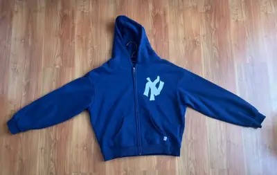 Akimbo hoodie (XS) - miniatura 1