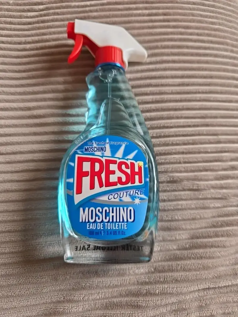 Perfume Moschino Fresh Couture Eau de Toilette - 2