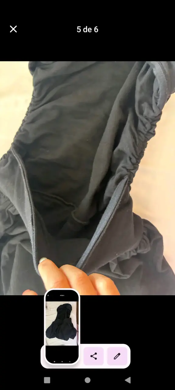 Vestido negro corto con diseño elegante - 2