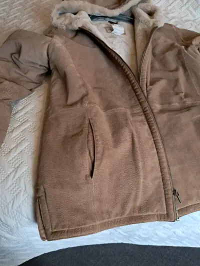 Chaqueta de cuero con forro de piel sintética - miniatura 5