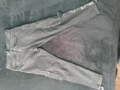 Pantalones cargo negros Zara para hombre - miniatura 3