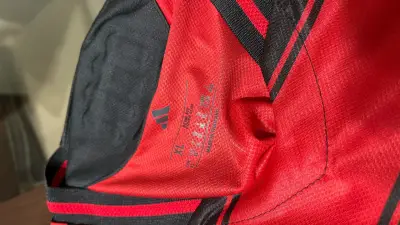 Camiseta Flamengo Adidas Oficial Roja y Negra - miniatura 5