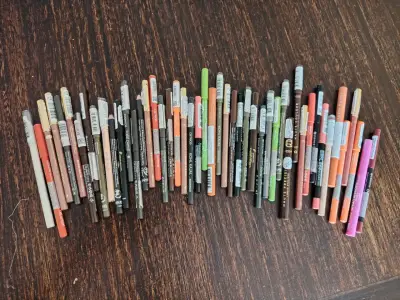 Set de maquillaje Maybelline y Armaf - miniatura 3