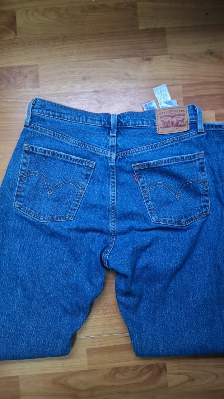 Jeans Levi's clásicos de mezclilla azul - 2