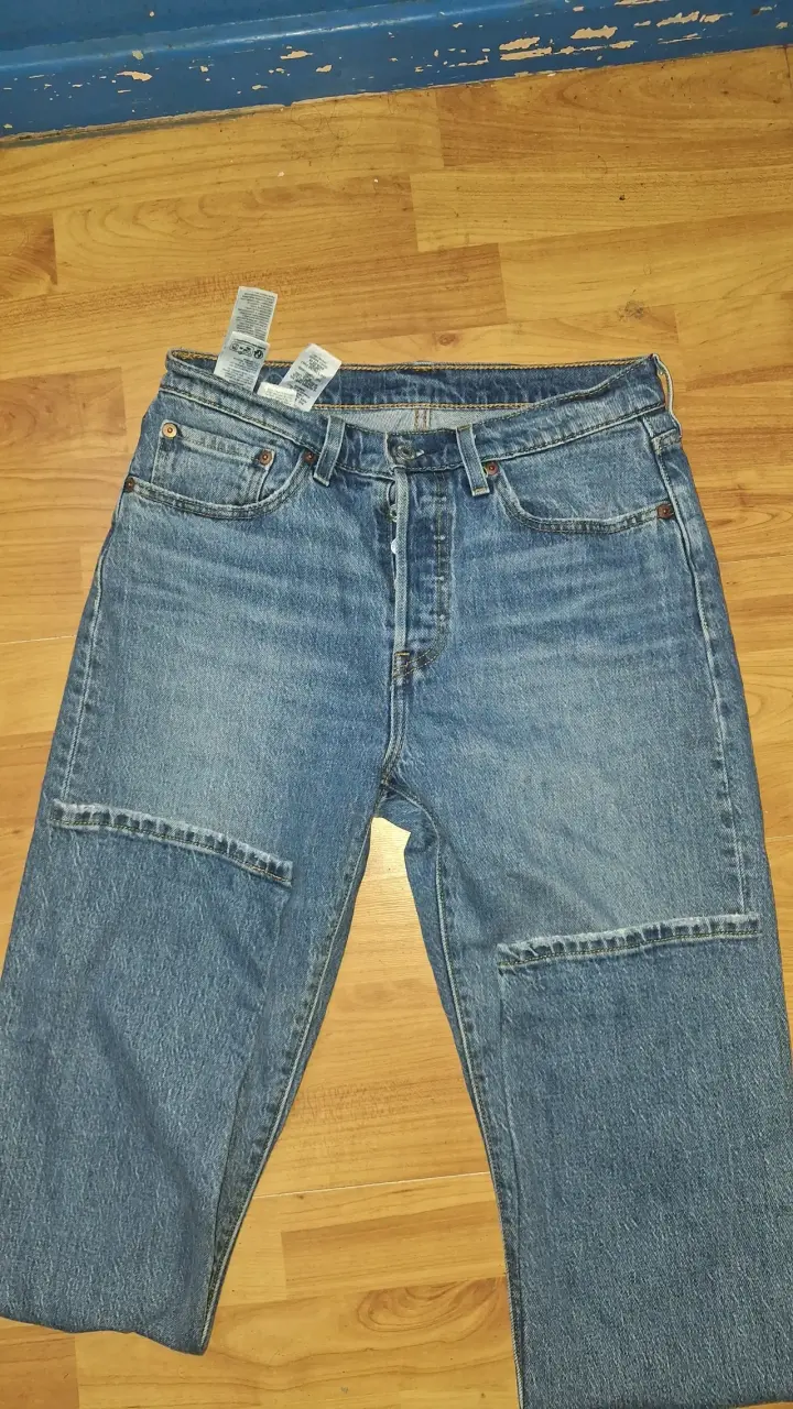 Jeans Levi's clásicos de mezclilla azul - 3