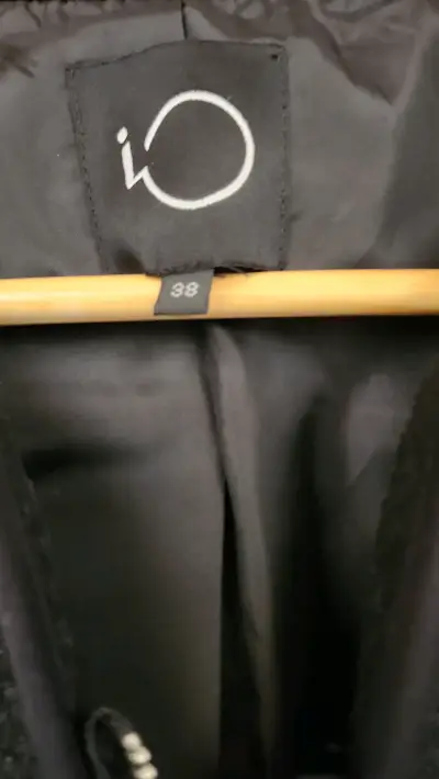 Chaqueta de tweed negra con cierre y bolsillos - miniatura 3