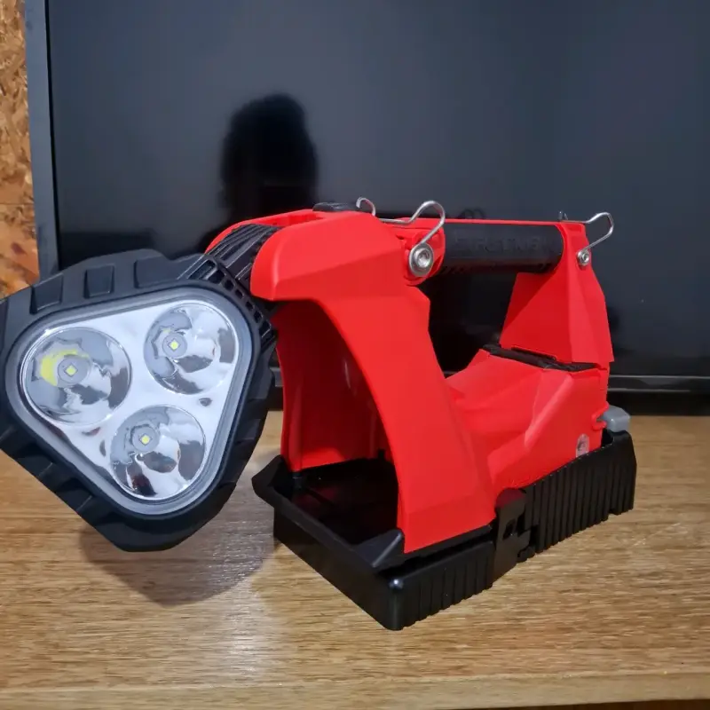 Linterna recargable Streamlight Vulcan Clutch 1700 lúmenes - 4
