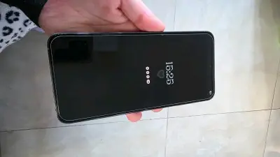 Samsung Galaxy S23 plus en buen estado - miniatura 3