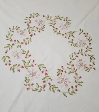 Mantel bordado floral blanco - miniatura 2
