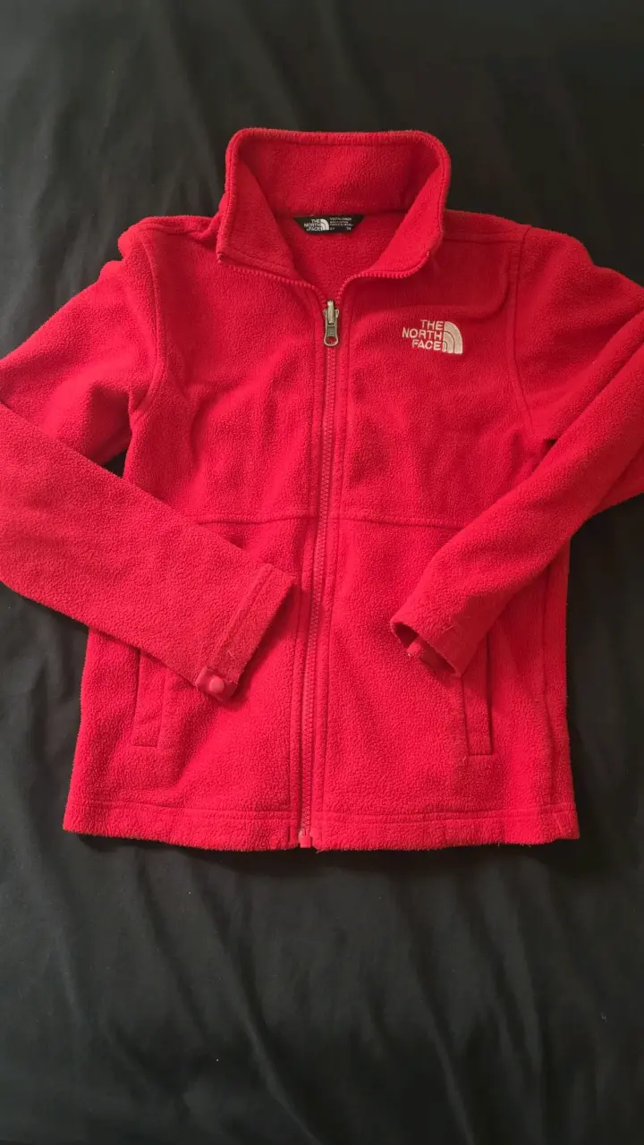 Chaqueta polar roja The North Face para niño