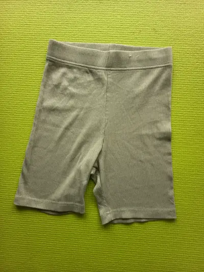 Shorts de algodón verde H&M Divided - miniatura 1