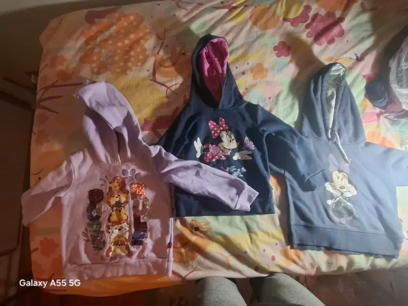 Polerones infantiles con diseño de personajes Disney - 1