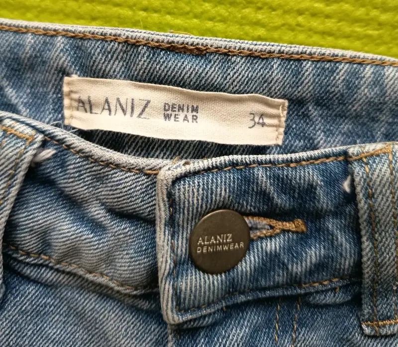 Shorts de mezclilla Alaniz Denim Wear talla 34 - 2