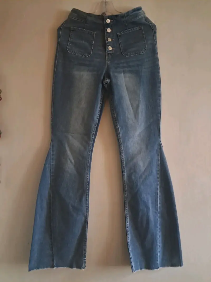 Jeans acampanados de mezclilla azul talla 38 - 1